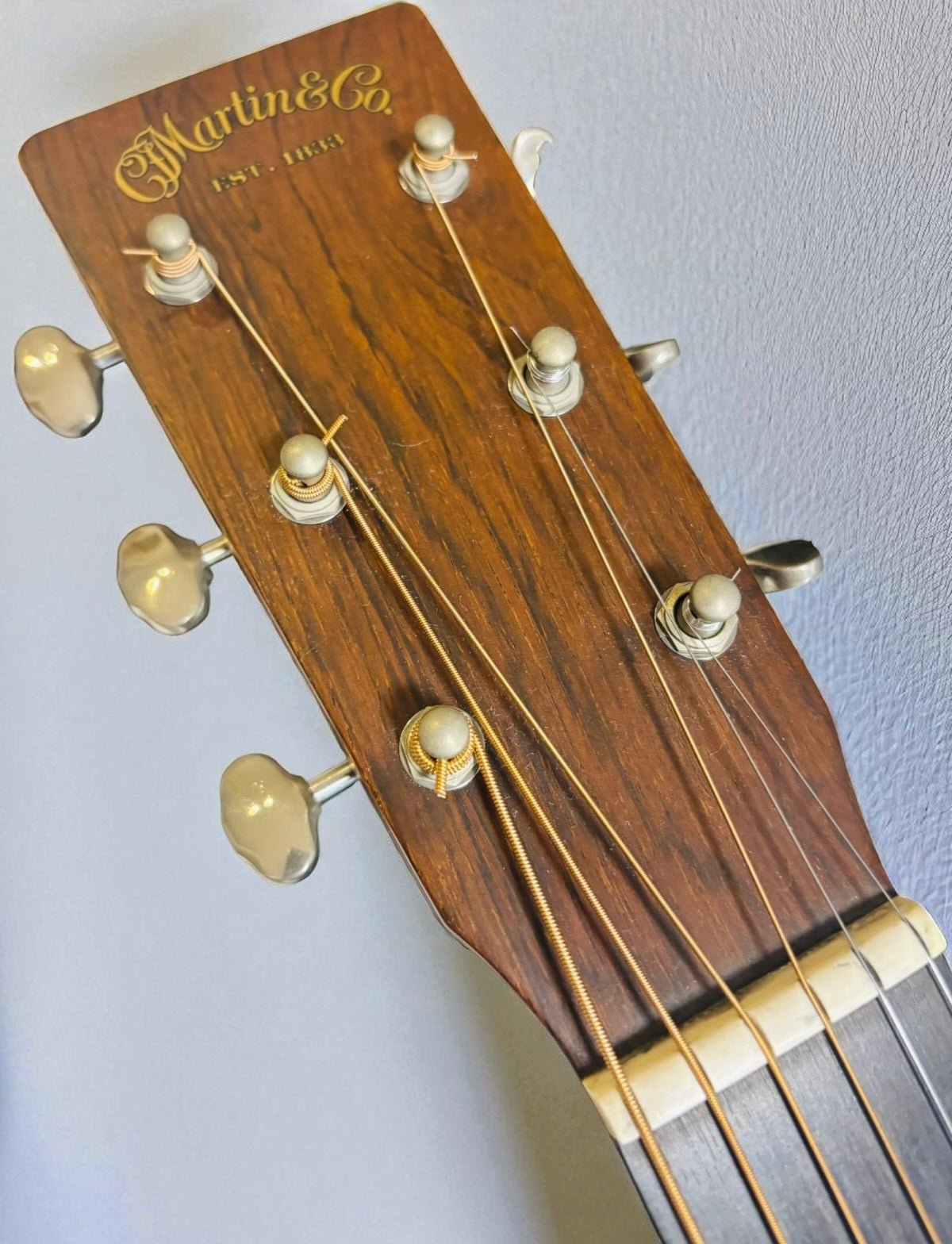 Martin D-18GE 2004 Sunburst – Golden Era with LR Baggs Pickup