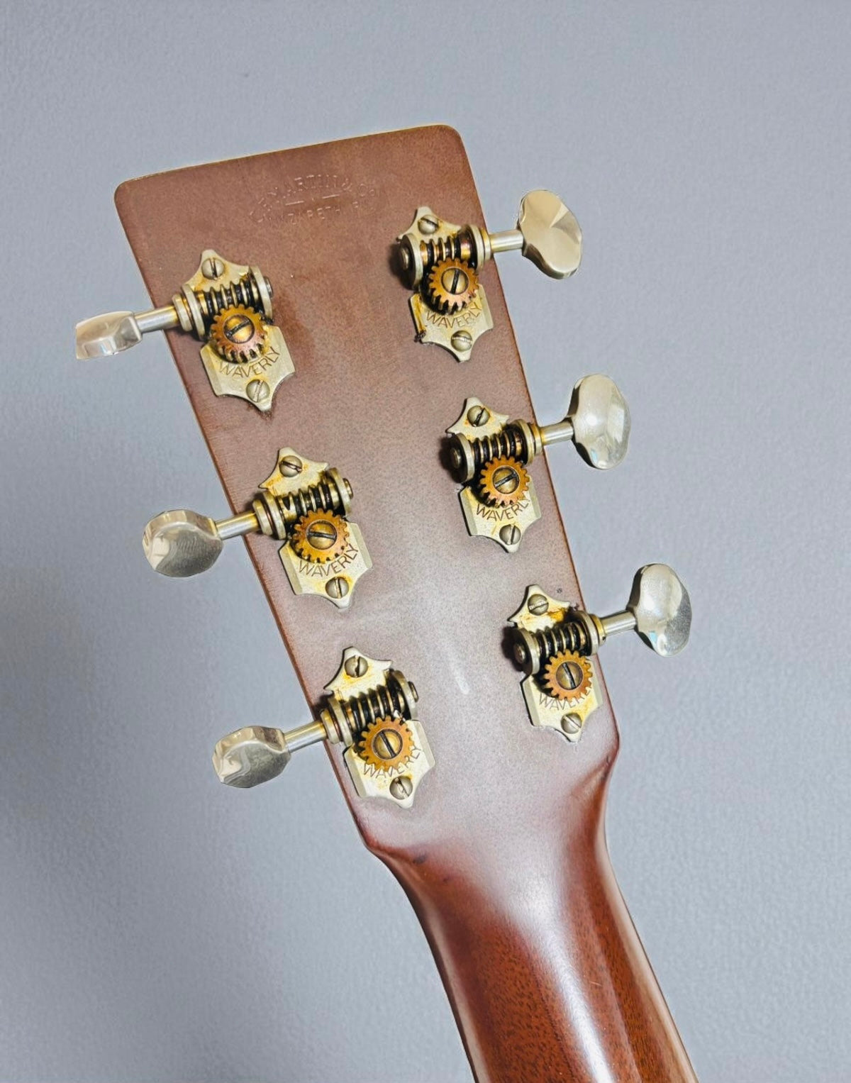 Martin D-18GE 2004 Sunburst – Golden Era with LR Baggs Pickup