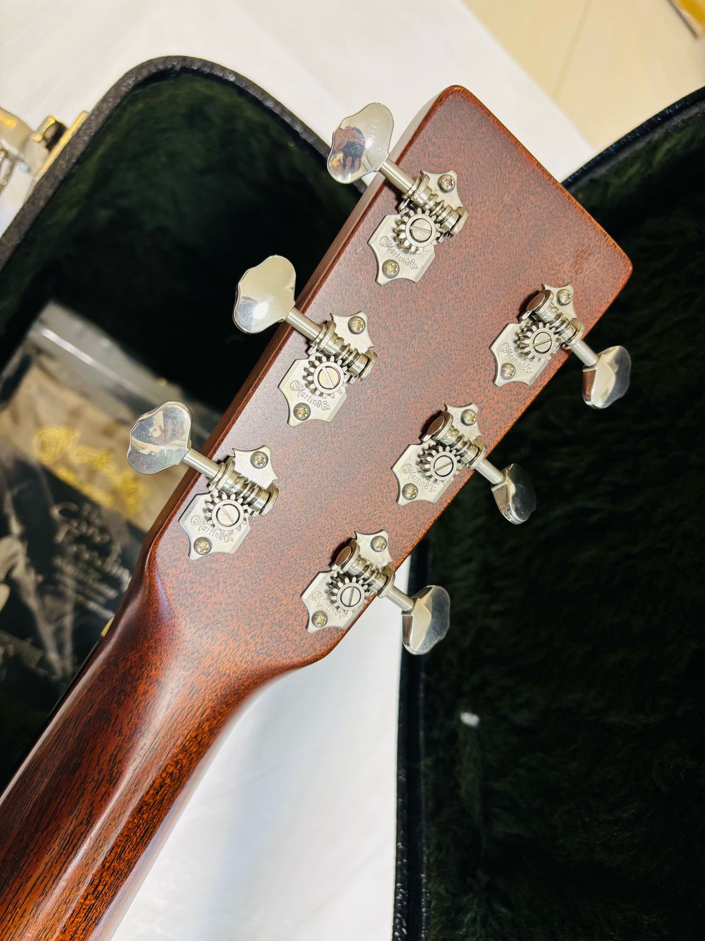Martin D-18 custom shop acoustic guitar (Pre-owned) 2018
