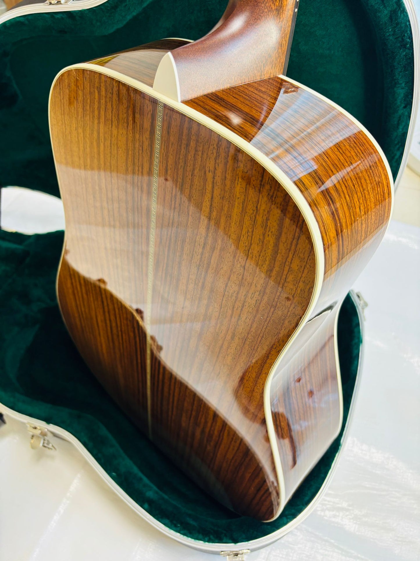 Martin HD-28 (Pre-owned) 2014