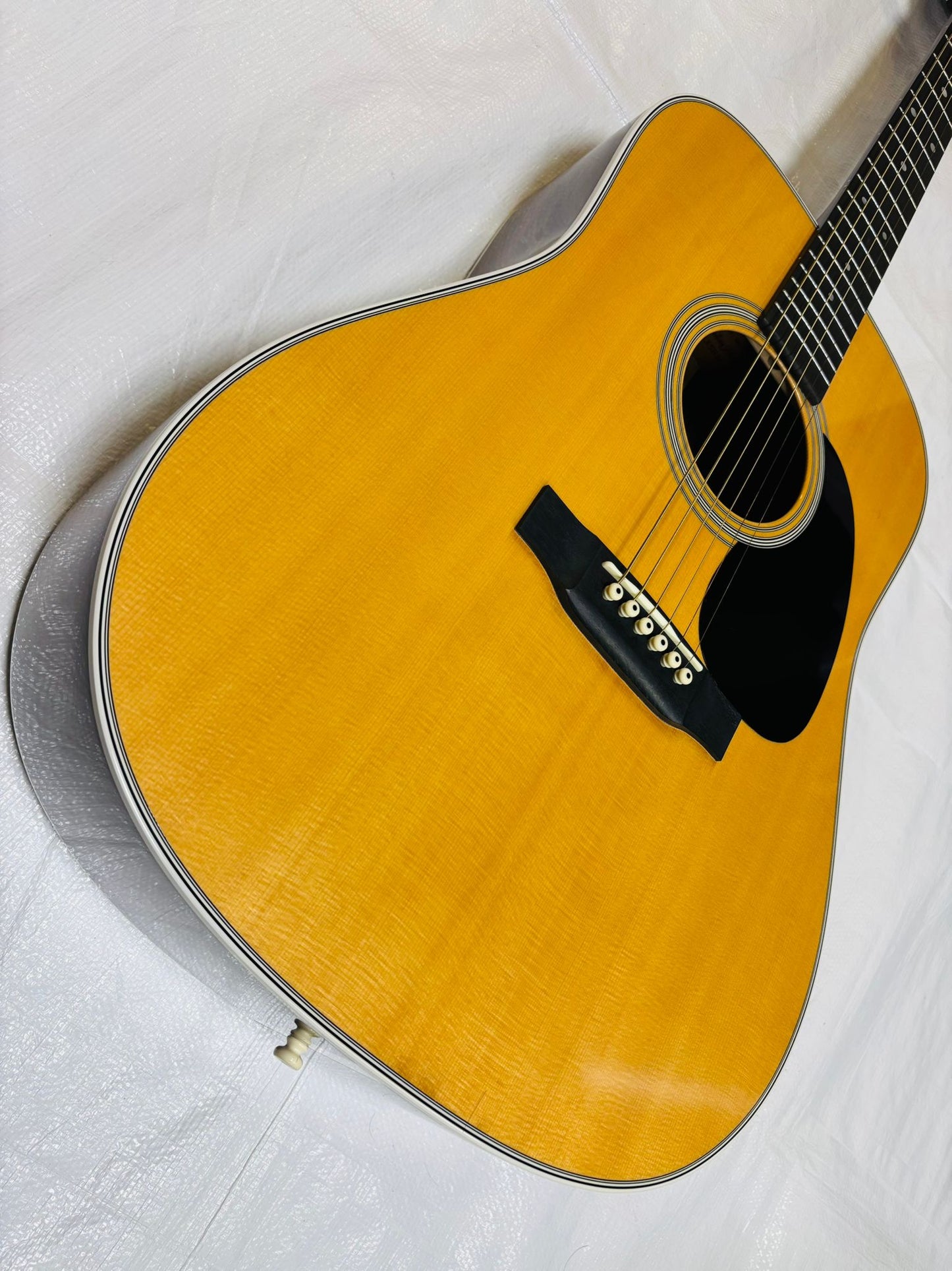 Martin D-28 custom shop (Pre-owned) 2011