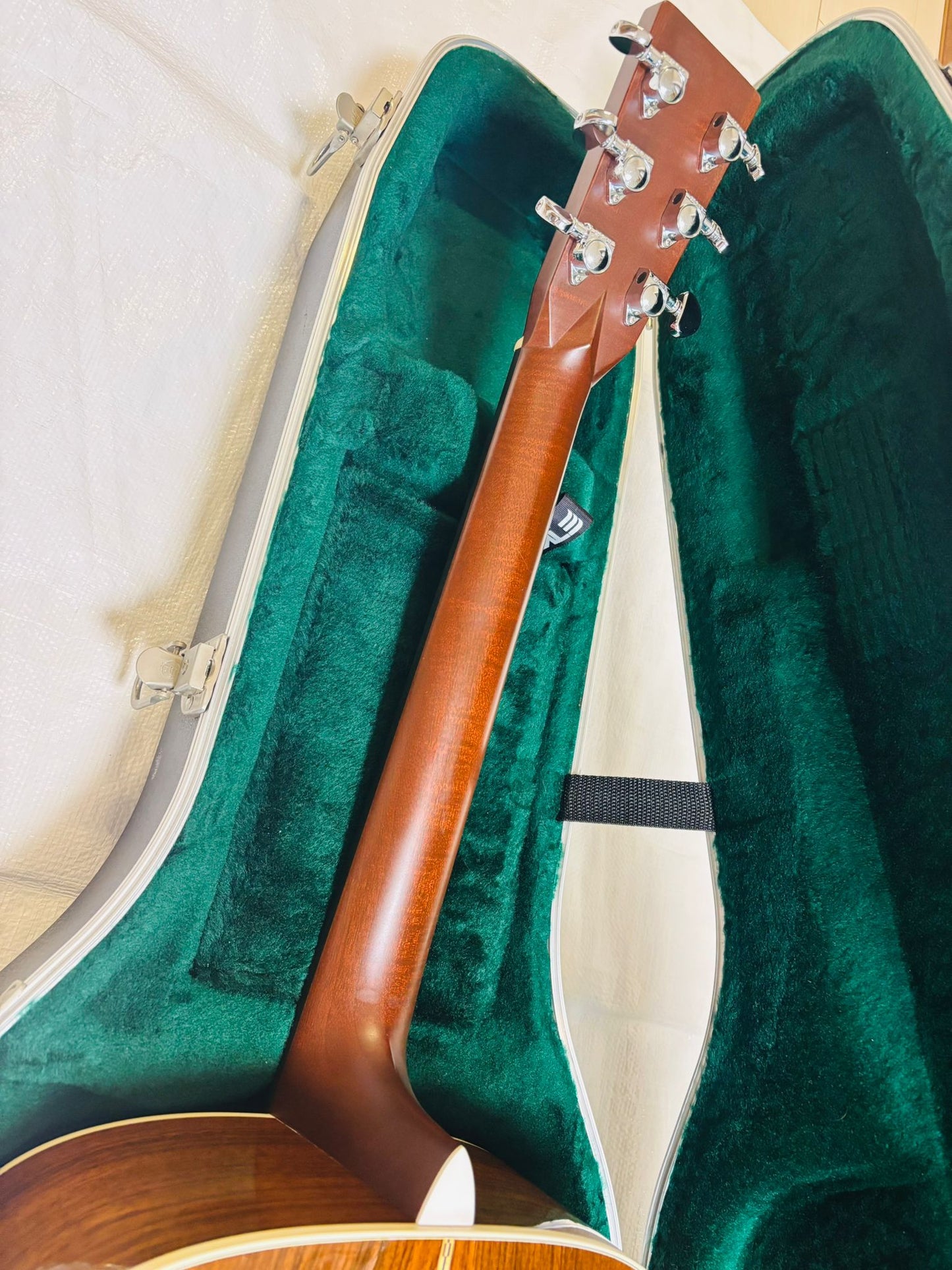 Martin D-28 (Pre-owned) 2009