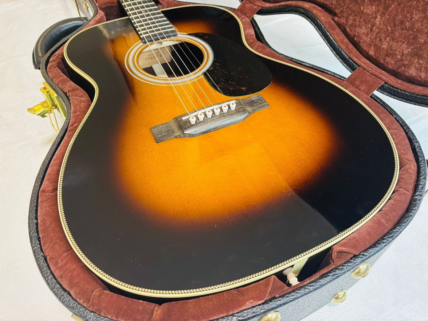Martin 000-28 Sunburst (Pre-owned) 2023