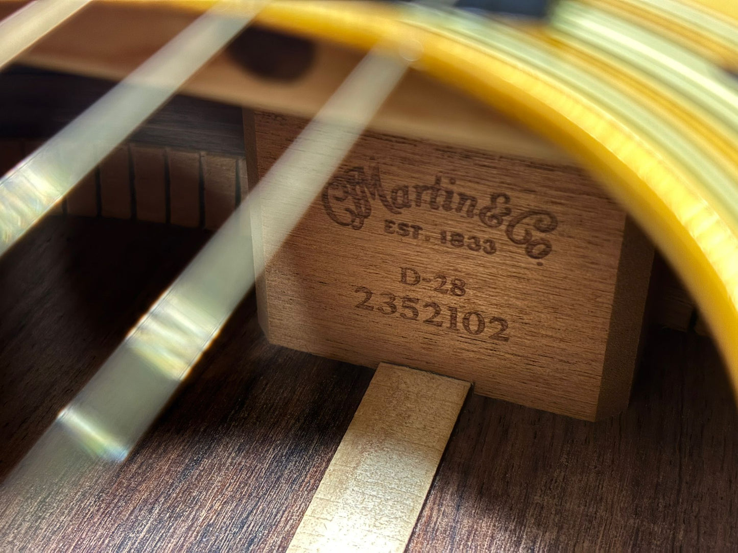 Martin D-28 (Pre-owned) 2019