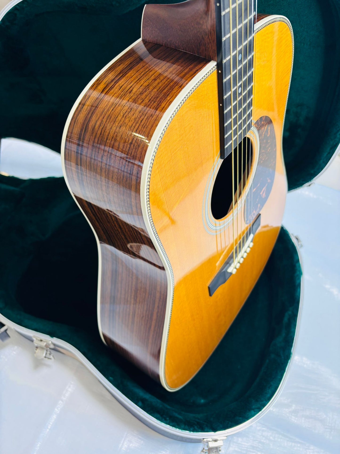 Martin HD-28 (Pre-owned) 2014