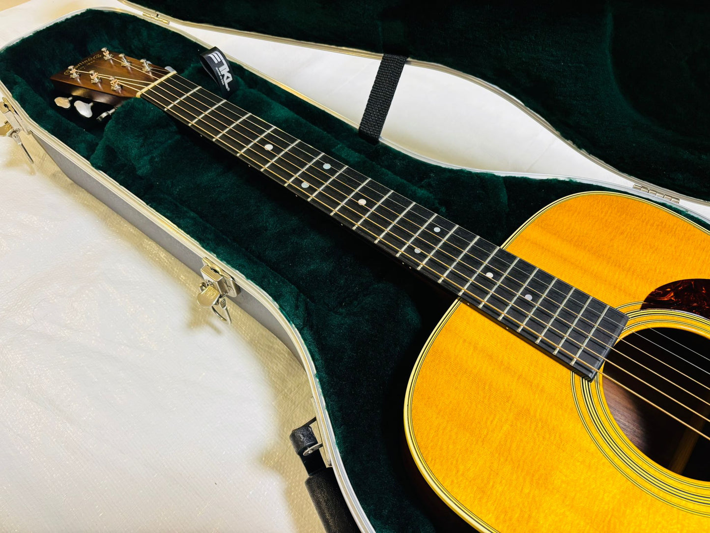 Martin D-28 (Pre-owned) 2019