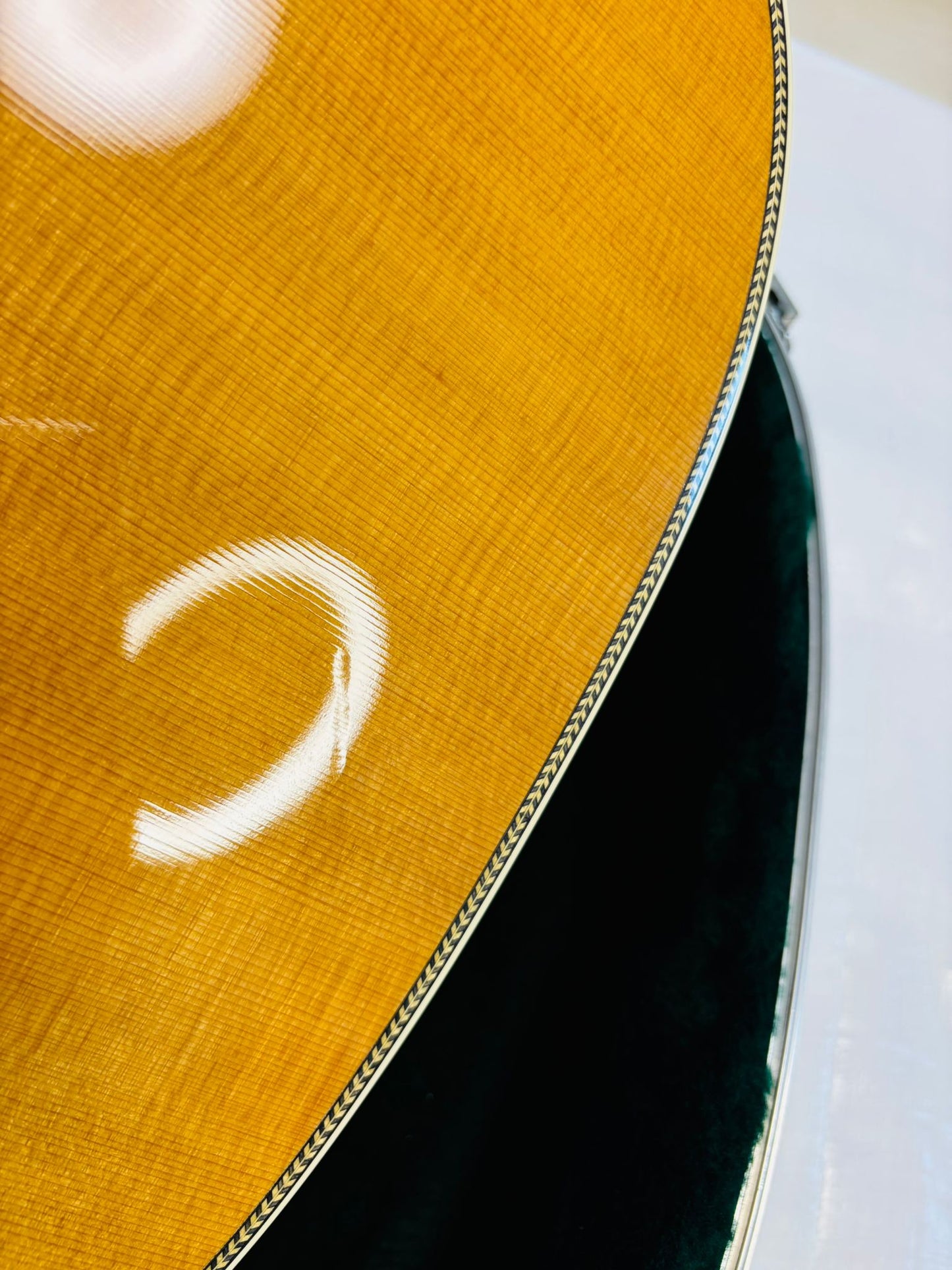 Martin HD-28 (Pre-owned) 2014