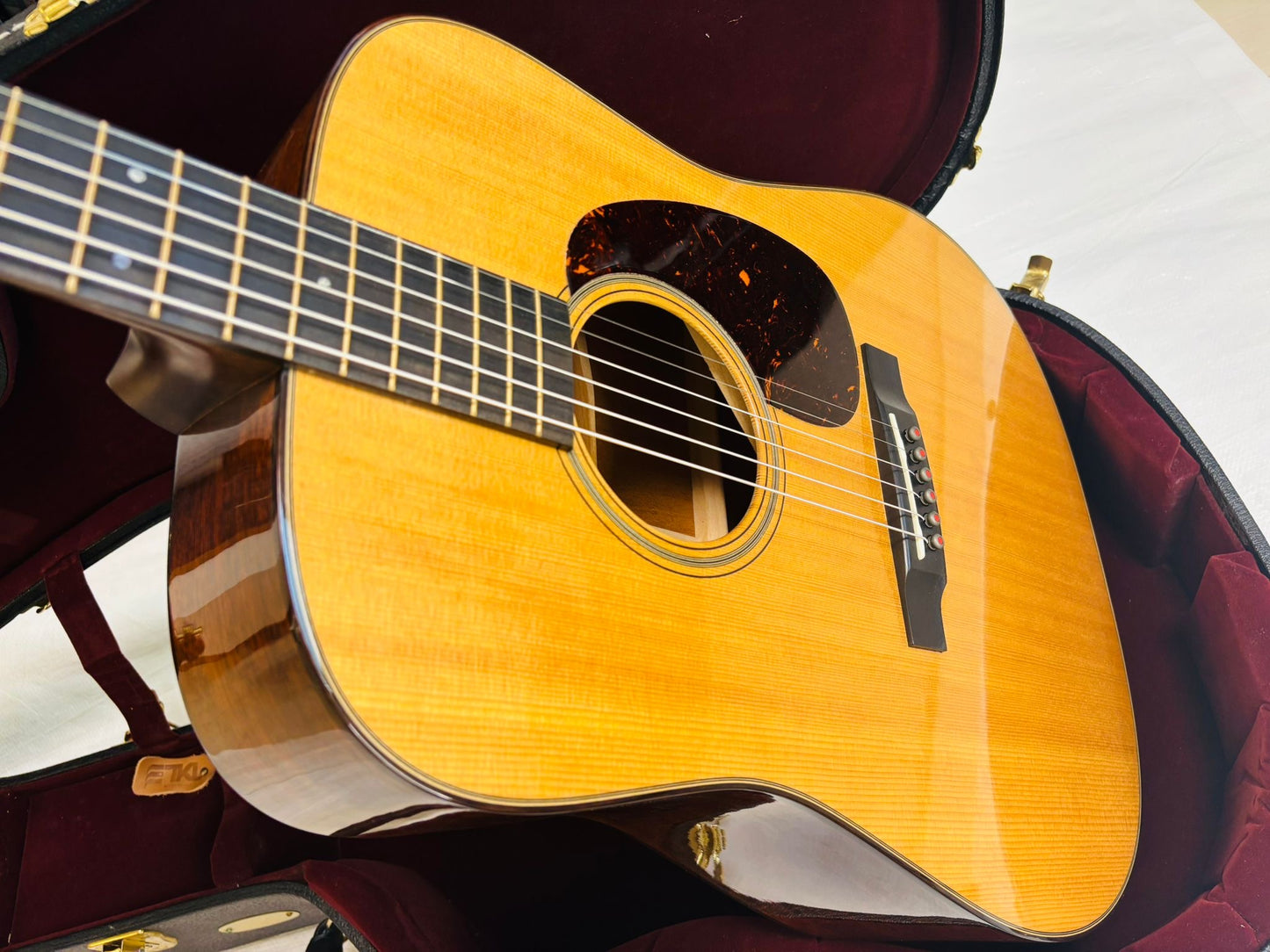 Martin D-18 Modern Deluxe (Pre-owned) 2021