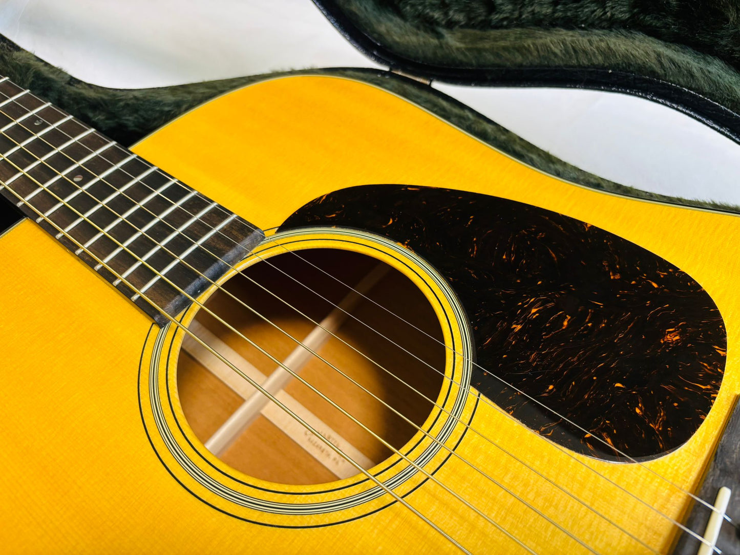 Martin D-18 (Pre-owned) 2024 Like Brand New