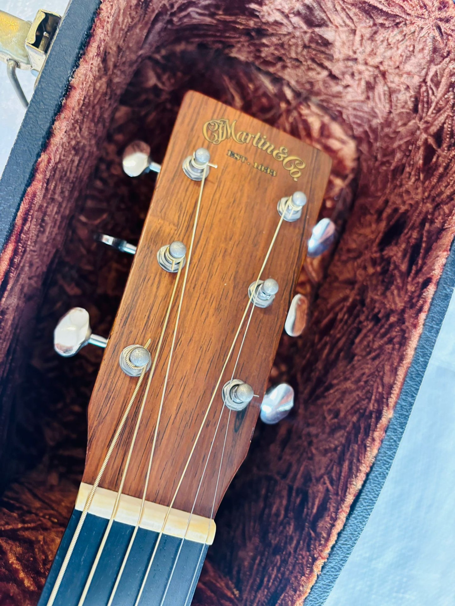 Martin D-18GE Golden Era 2004 – Adirondack & Mahogany Powerhouse