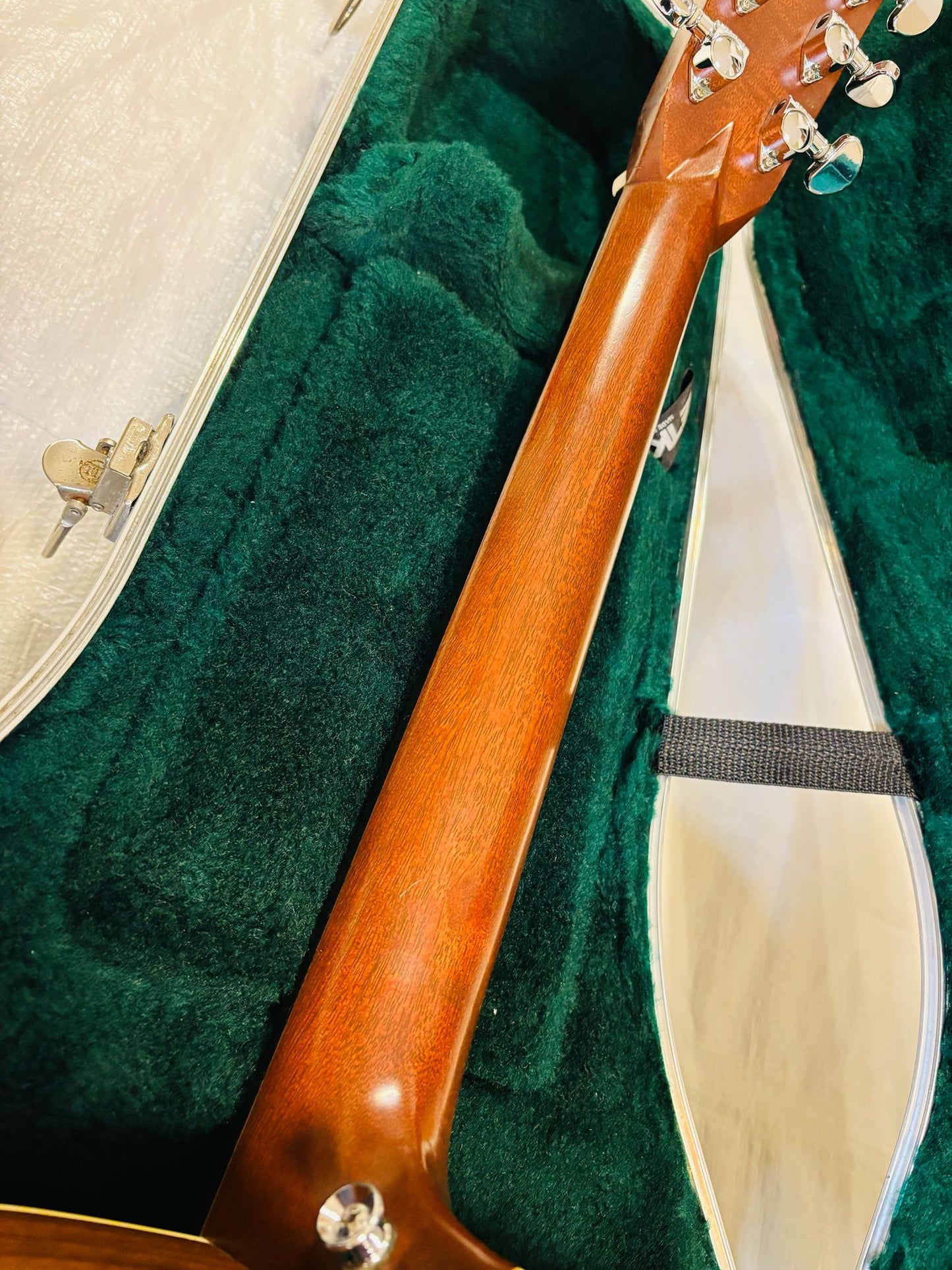 Martin 000-28 custom shop (Pre-owned) 2011 Premium Top /Genuine Mahogany