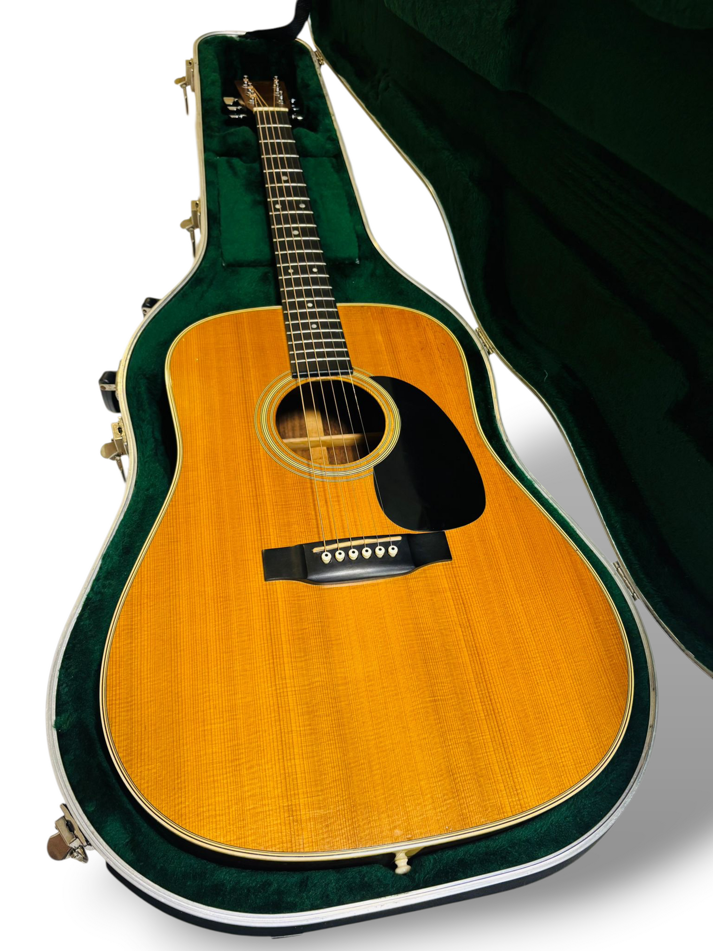 Martin D-28 standard (Pre-owned) 2000
