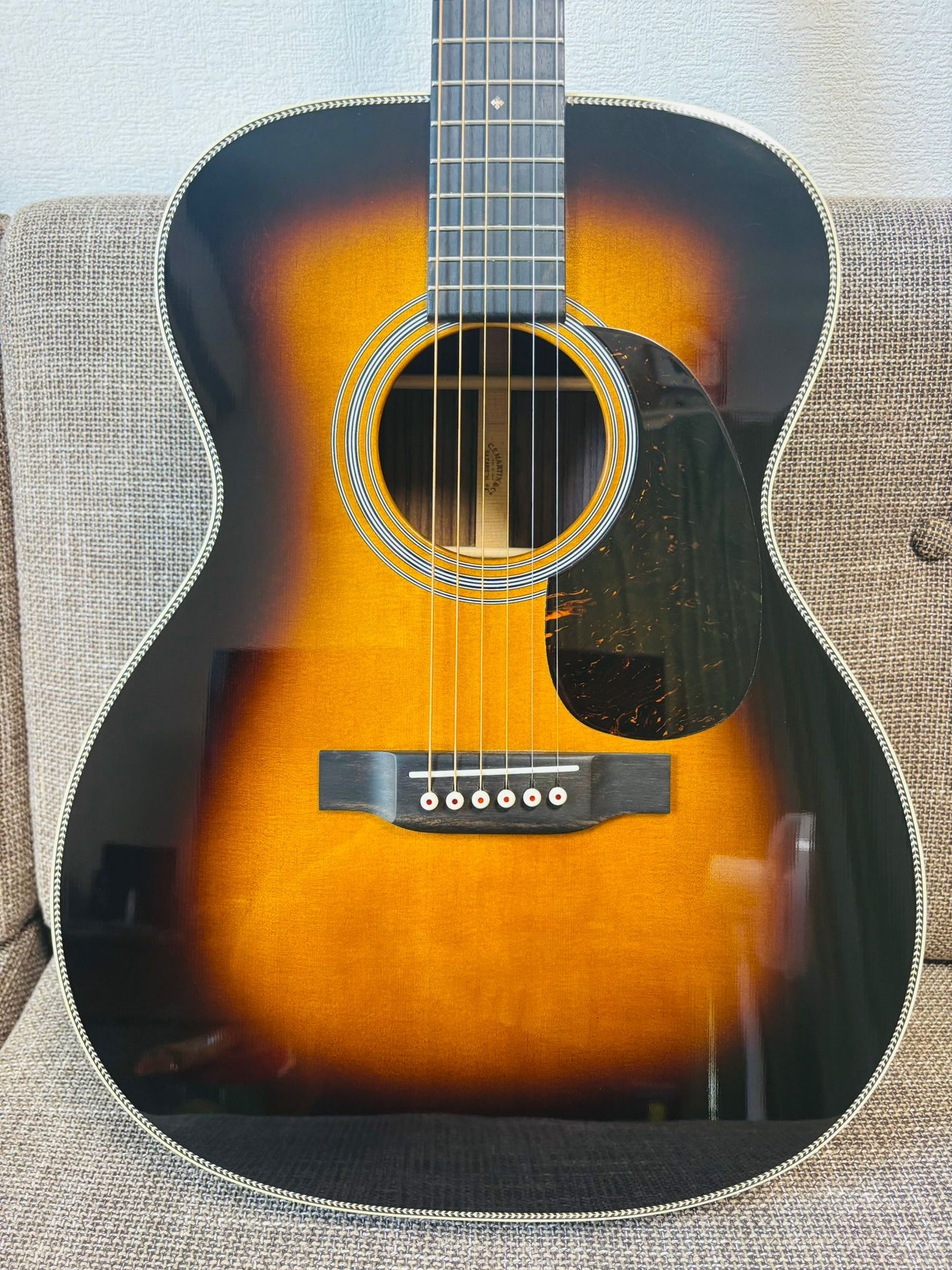 Martin 000-28 Sunburst (Pre-owned) 2023 Like New