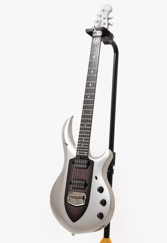 Music Man Majesty 6 – Silver Lining (Pre-owned)