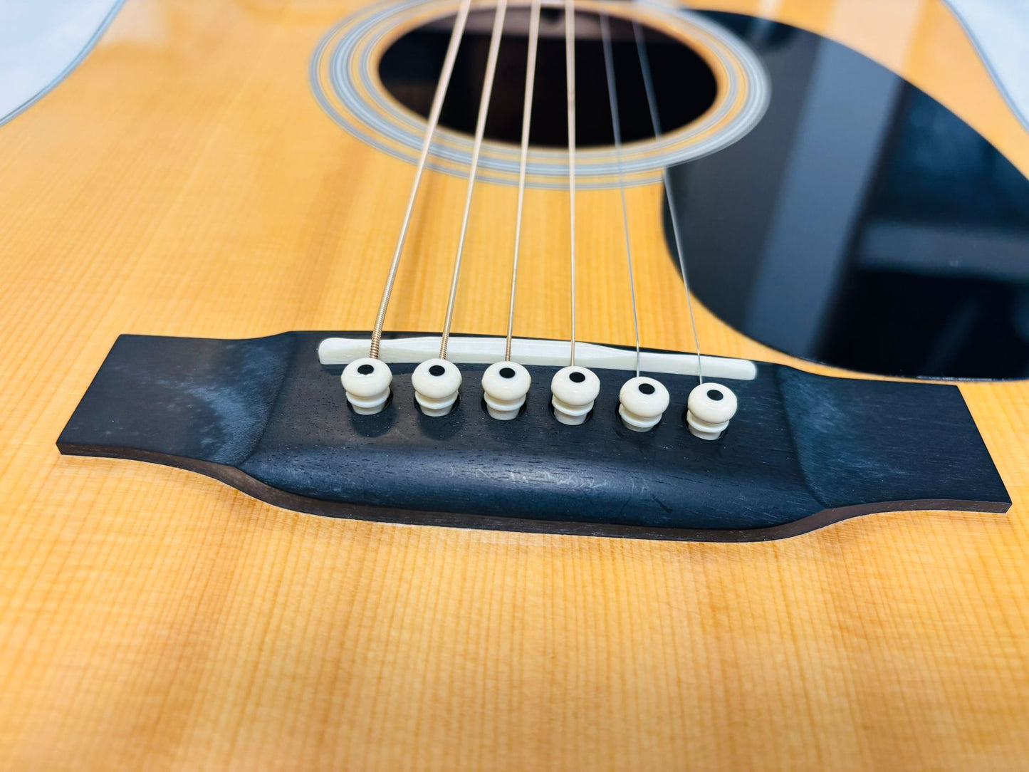 Martin D-28 (Pre-owned) 2011