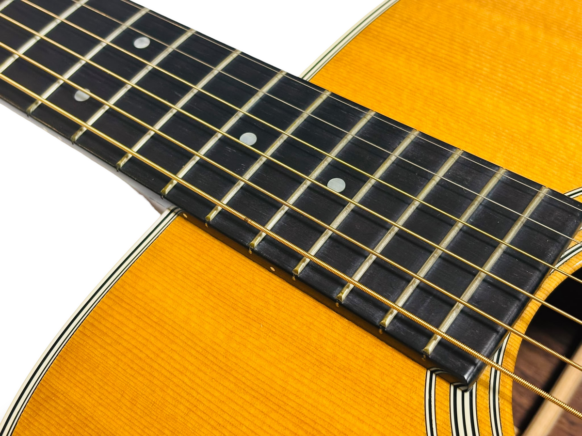 Martin 000-28 Custom (Pre-owned) 2000