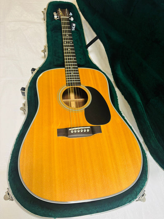Martin D-28 (Pre-owned) 2009