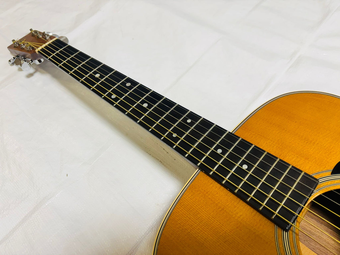 Martin D-28 ( Pre-owned) 2010 Martin pickup