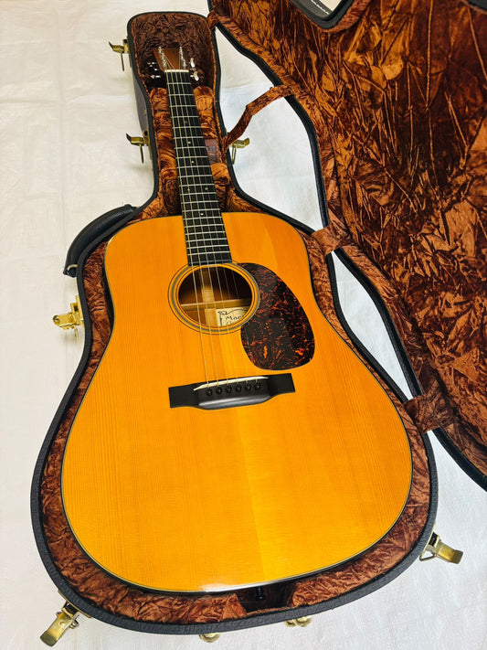 Martin D-18GE Golden Era 2004 – Adirondack & Mahogany Powerhouse