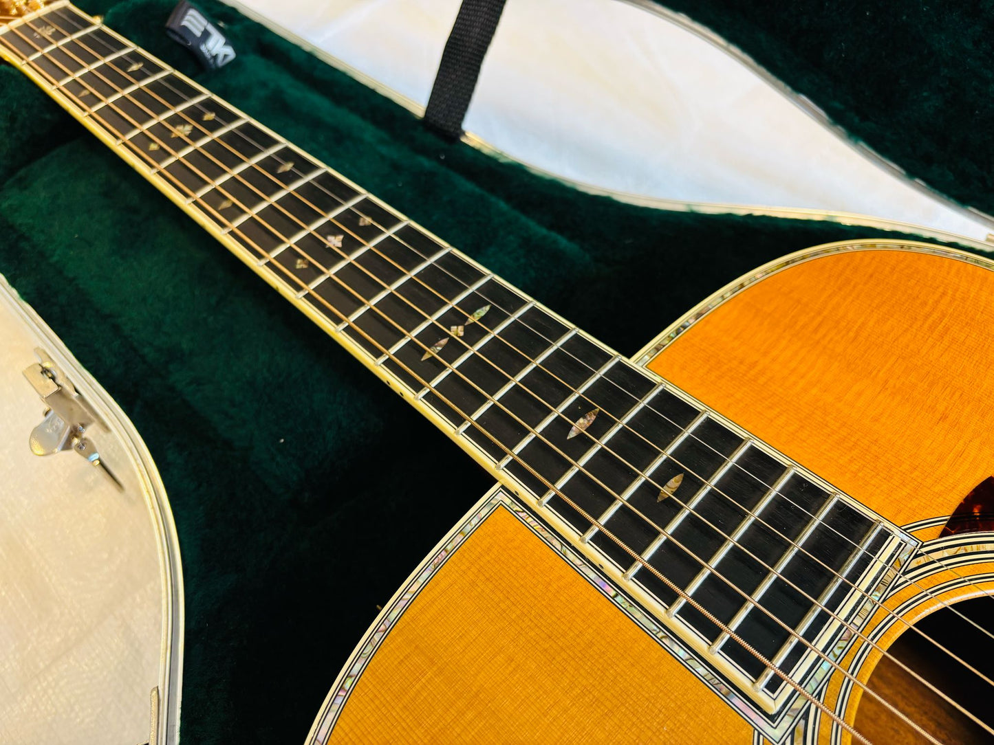 Martin D-42 (Pre-owned) 2012