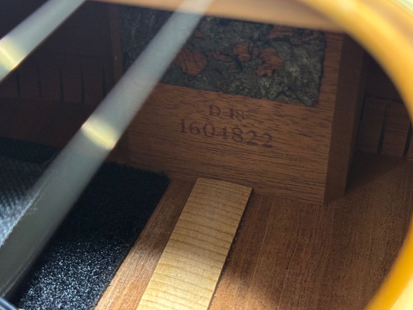 Martin D-18 Reimagined (Pre-owned) 2012 L.R Baggs Anthem