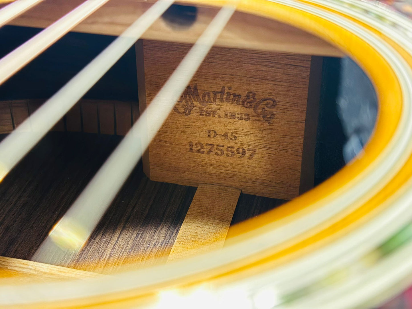 Martin D-45 (Pre-owned ) 2008 Fishman Pickup