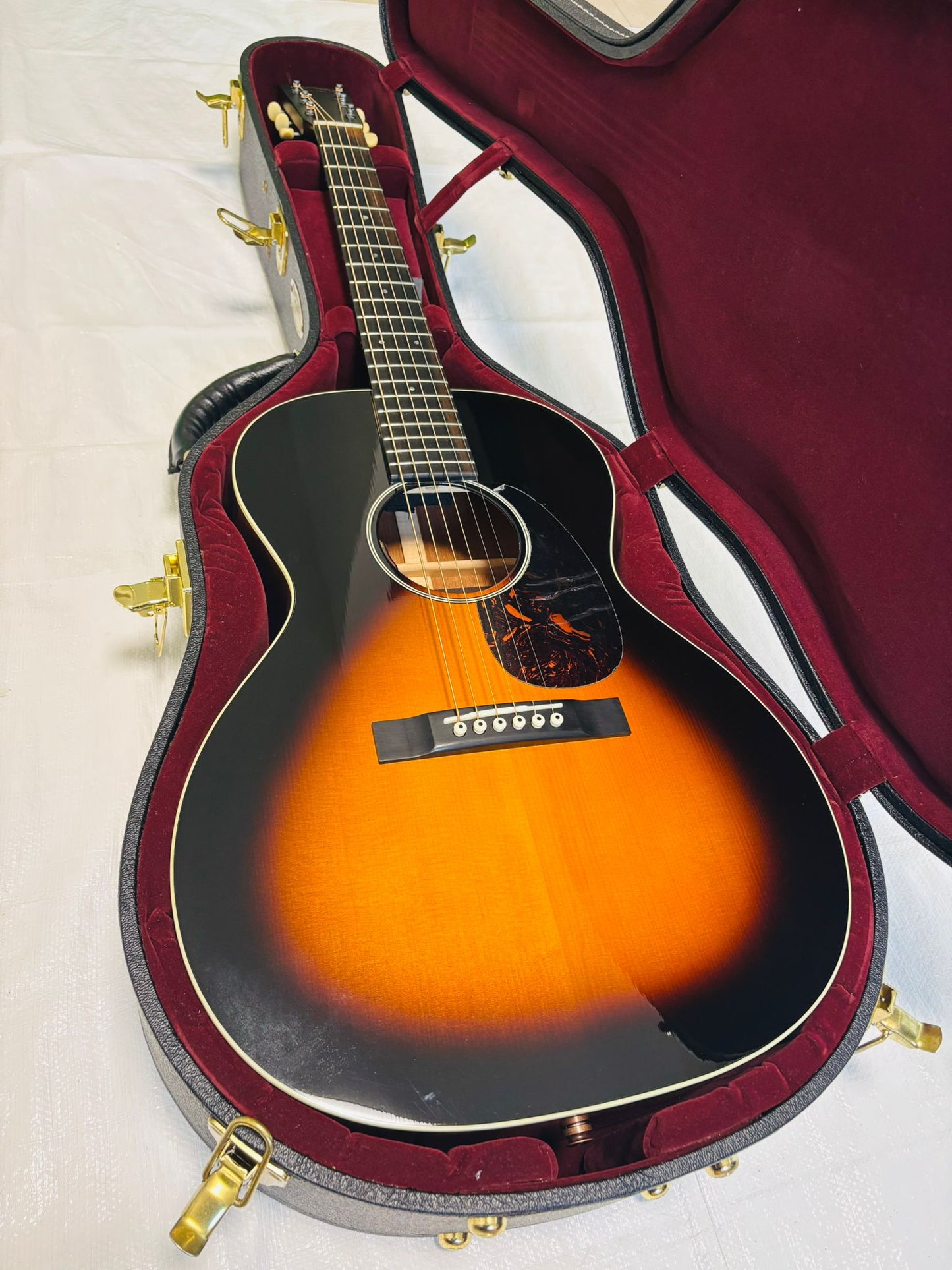 Martin CEO-7 (Pre-owned) 2022 - LR Baggs Ibeam pickup