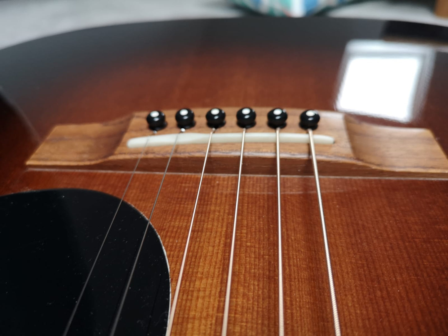 Martin OM-21 Sunburst (Pre-owned) 2010 LR Baggs