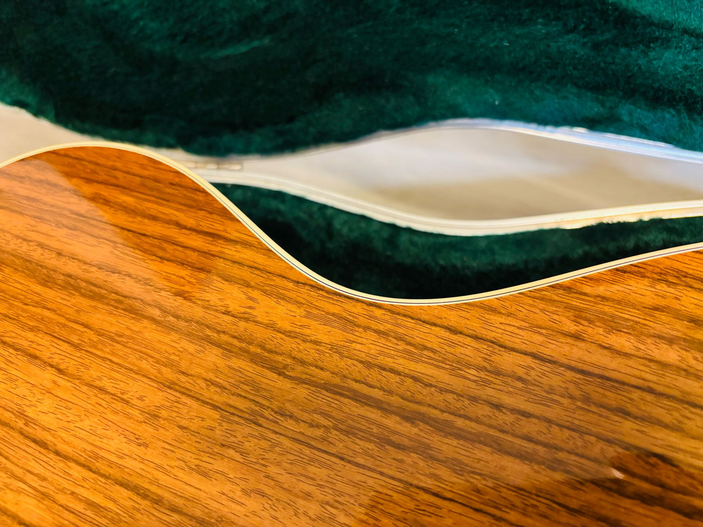 Martin 000-28 custom shop (Pre-owned) 2011 Premium Top /Genuine Mahogany