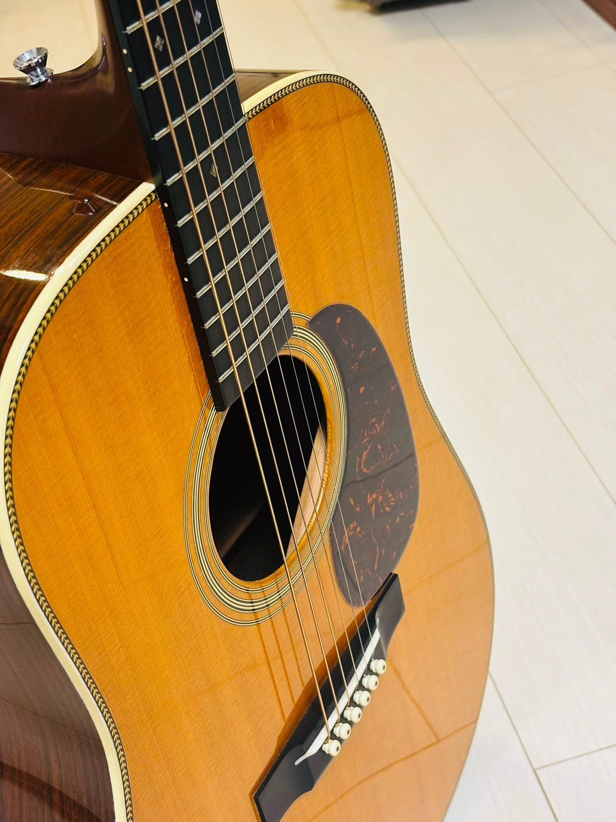 Martin HD-28V Vintage Series (Pre-owned) 2011