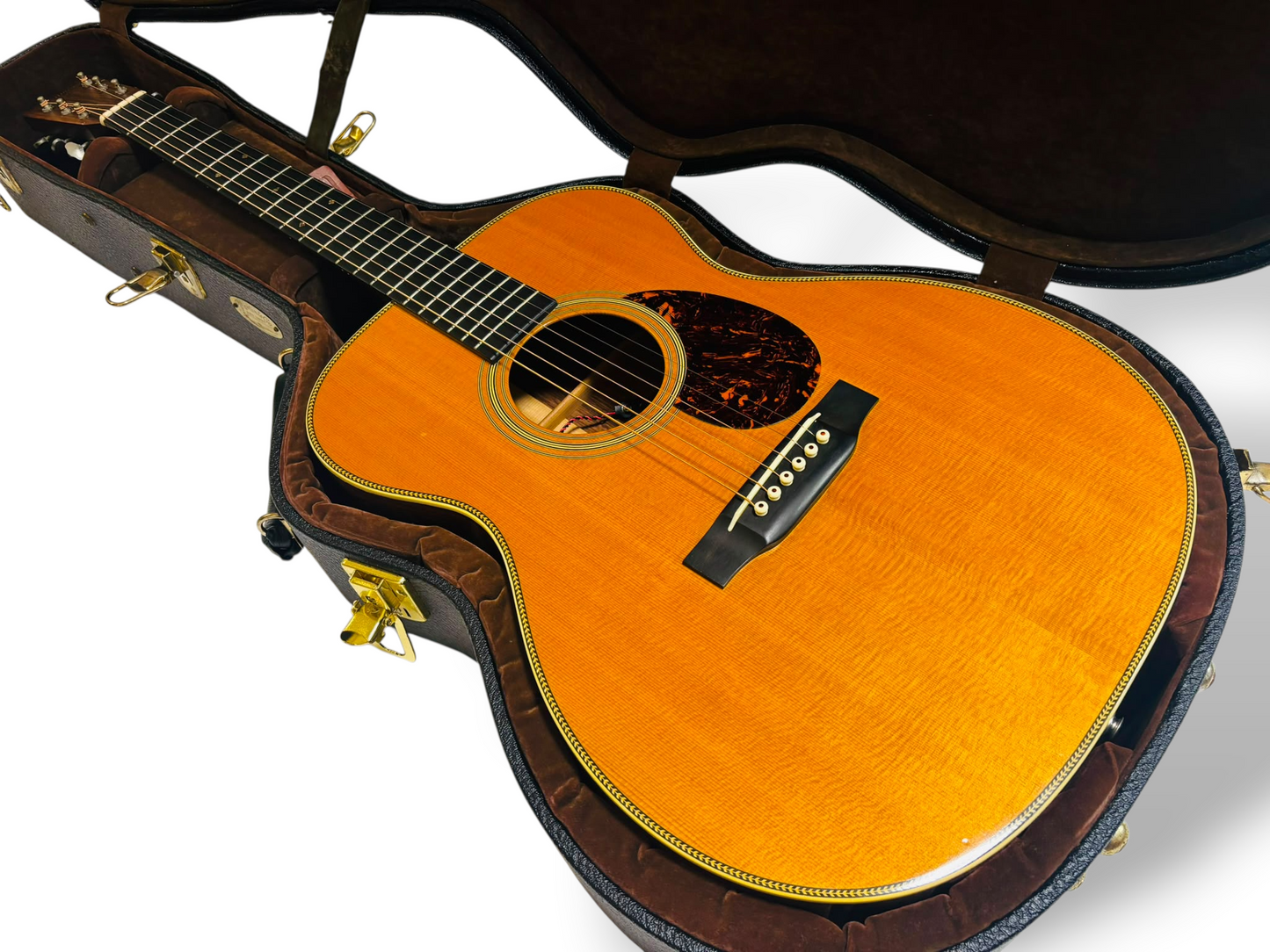 Martin OM-28V Vintage Series 2013 - Oval active pickup