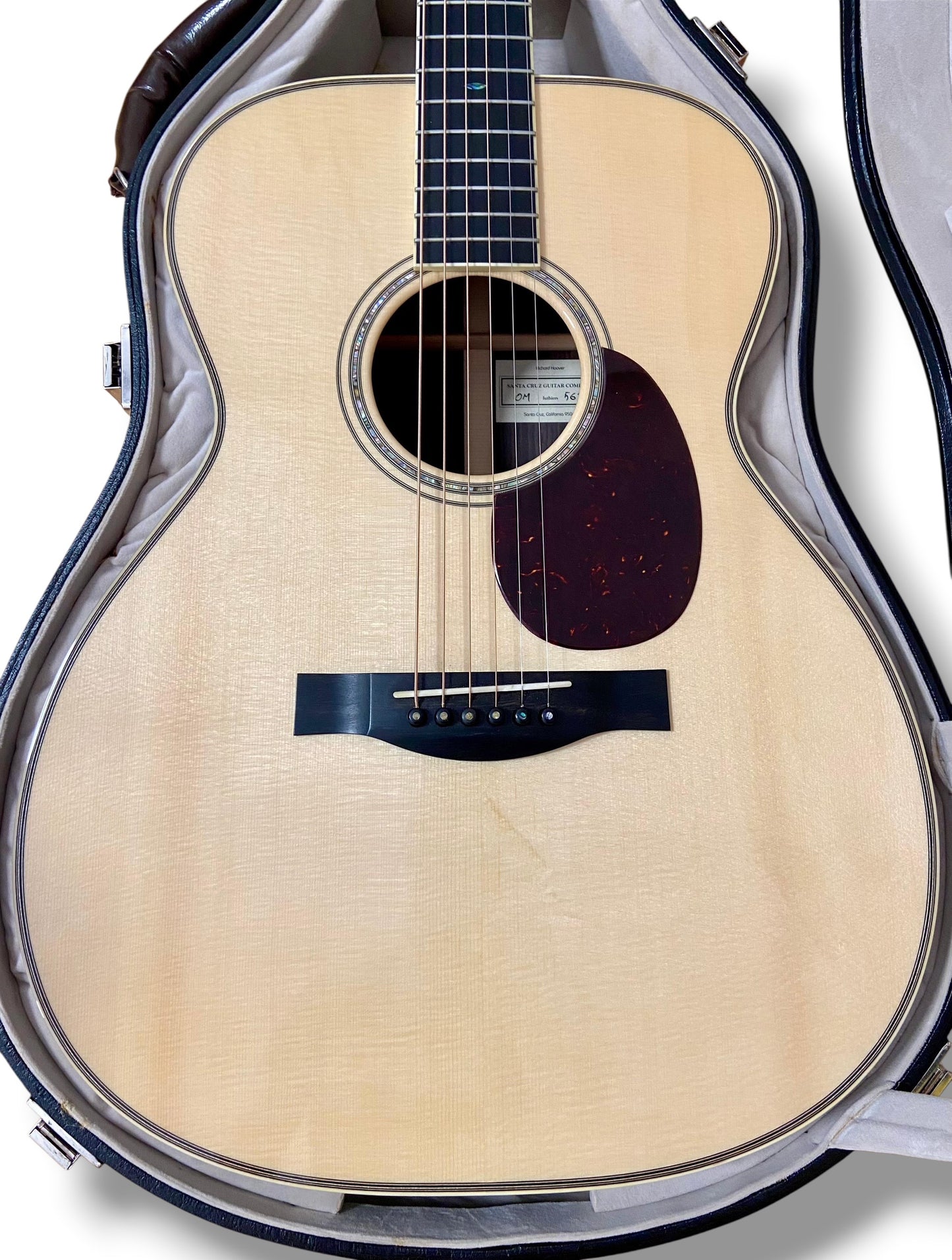 Santa Cruz OM  German Spruce Bearclaw  2018