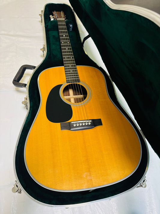 Martin D-28L Left-Handed (Pre-owned) 2014