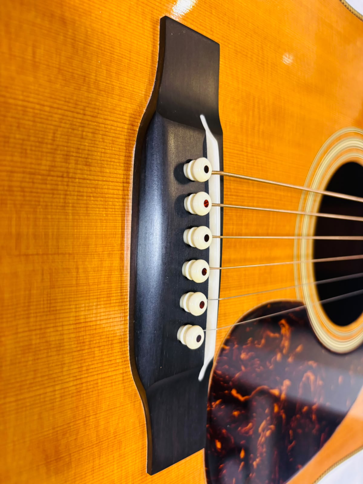 Martin HD-28V Vintage Series (Pre-owned) 2011