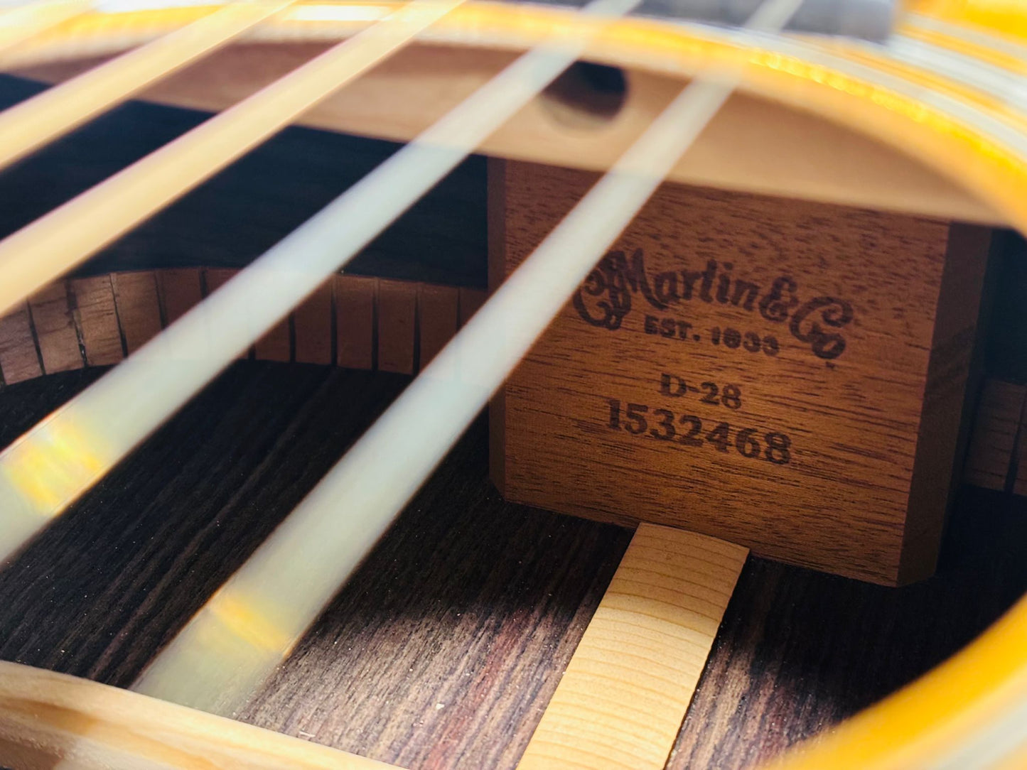 Martin D-28 (Pre-owned) 2011