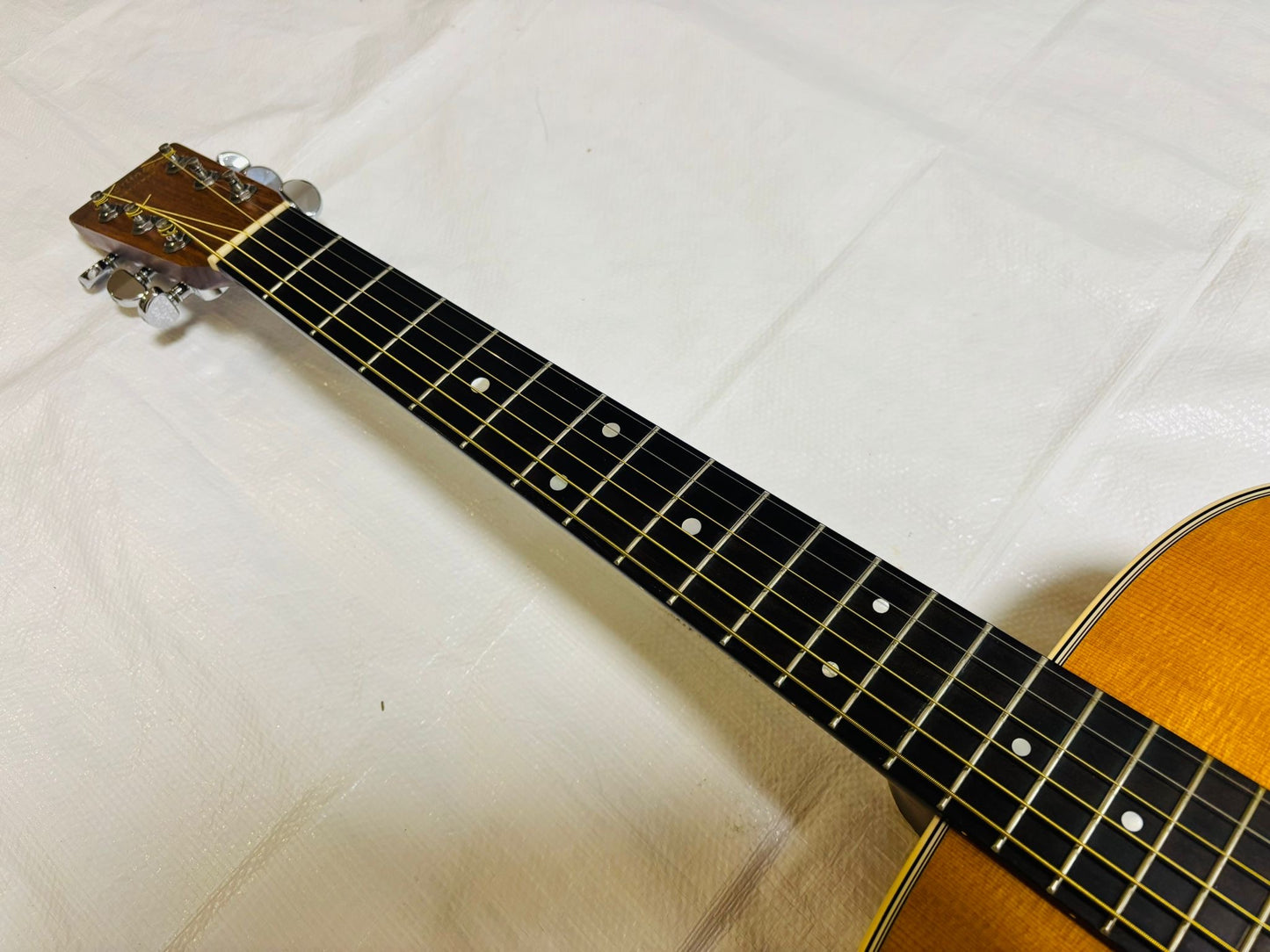Martin D-28 ( Pre-owned) 2010 Martin pickup