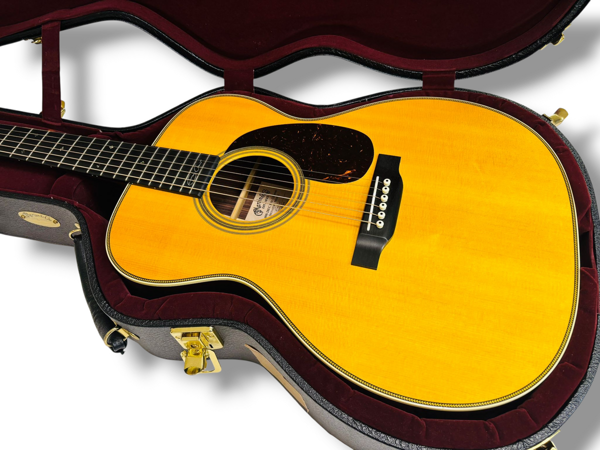 Martin 000-28EC Eric Clapton (Pre-owned) 2023 like new