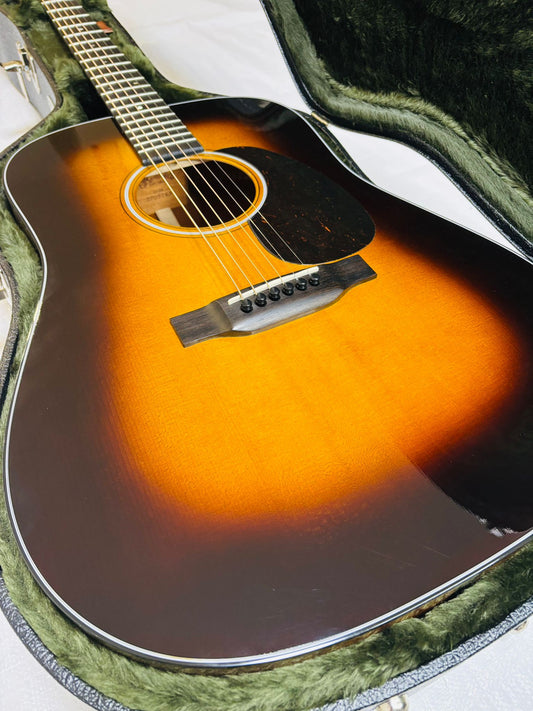 Martin D-18 Sunburst (Pre-owned) 2022