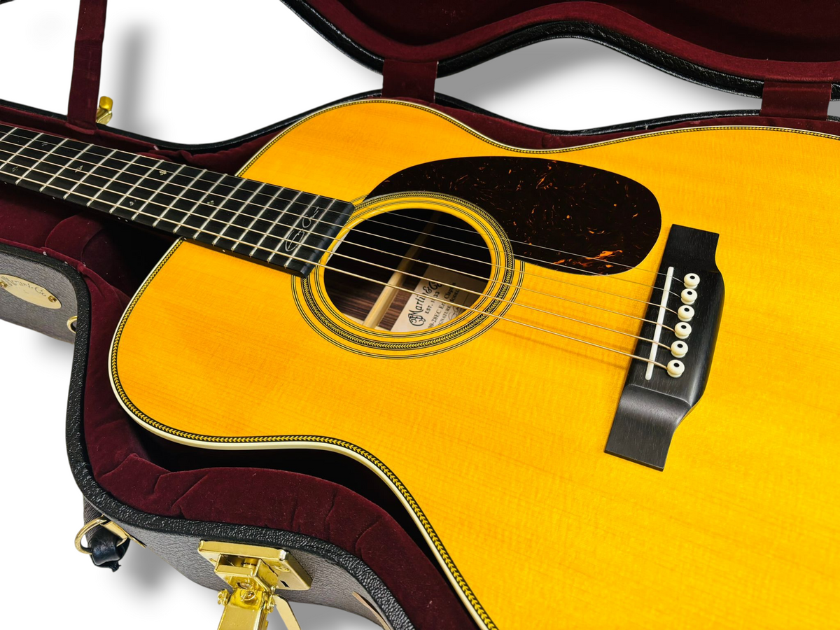 Martin 000-28EC Eric Clapton (Pre-owned) 2023 like new
