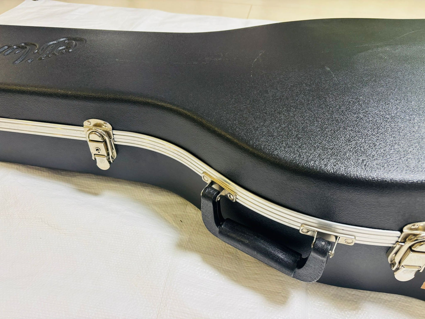 Martin D-28 ( Pre-owned) 2010 Martin pickup