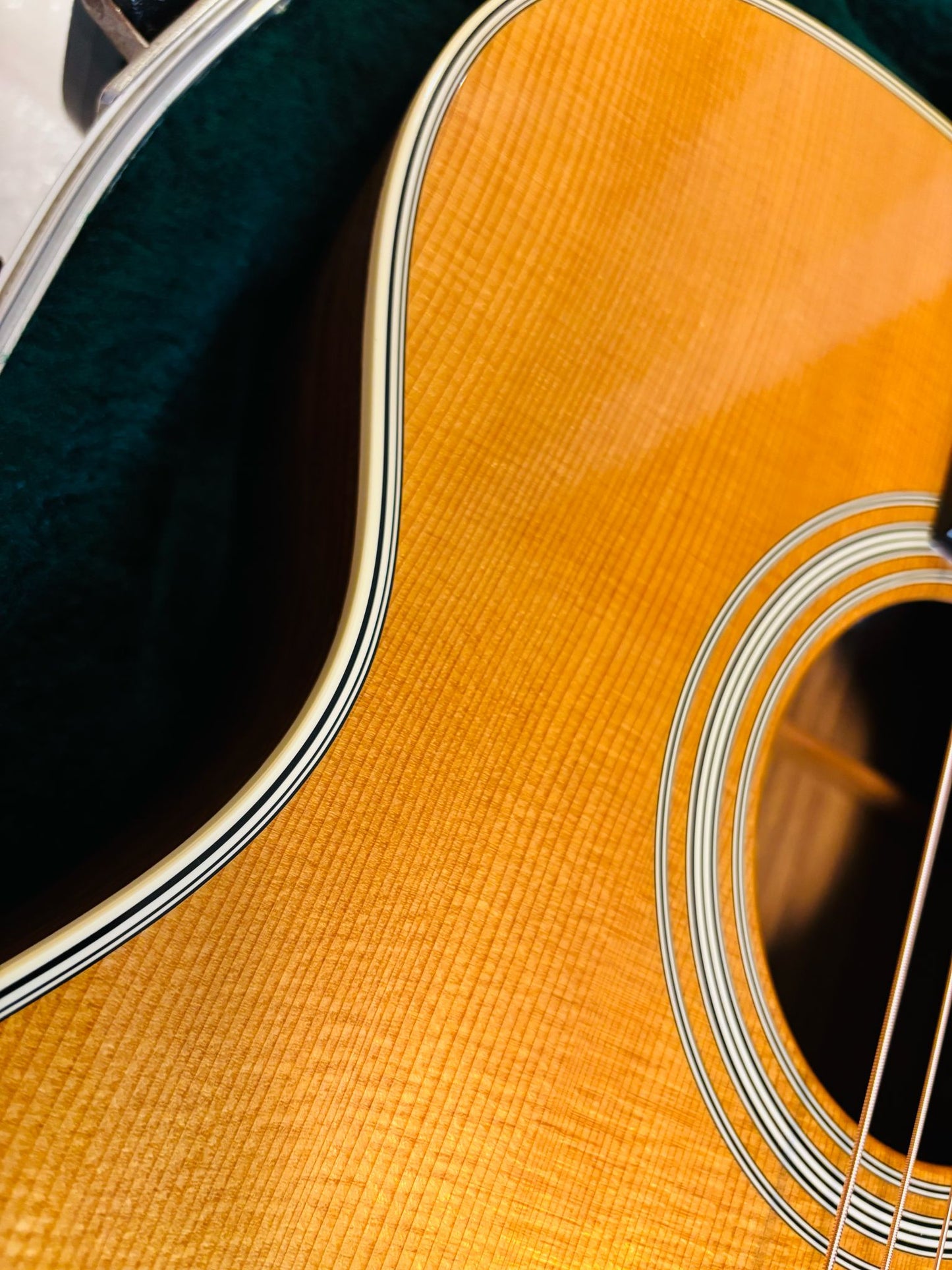 Martin 000-28 custom shop (Pre-owned) 2011 Premium Top /Genuine Mahogany