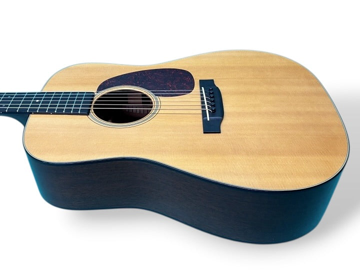 Martin D-18GE Golden Era (Pre-owned) 2005