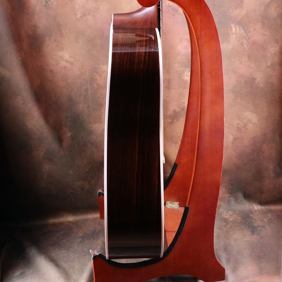 Martin HD-28 (Pre-owned) 2017