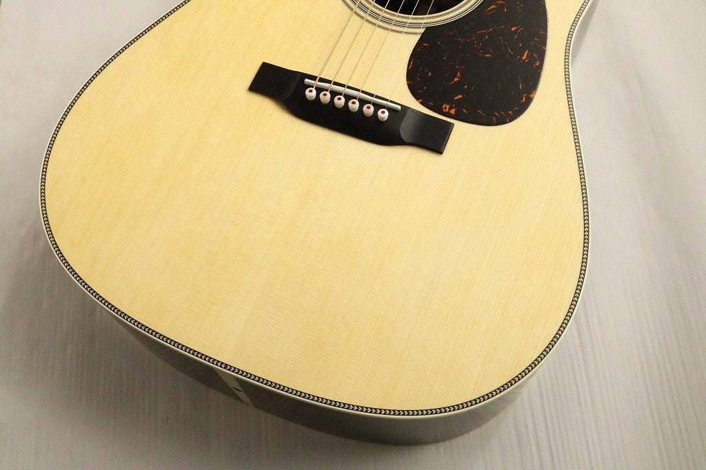 Martin HD-28 Refreshed (Pre-owned) 2025 new specs