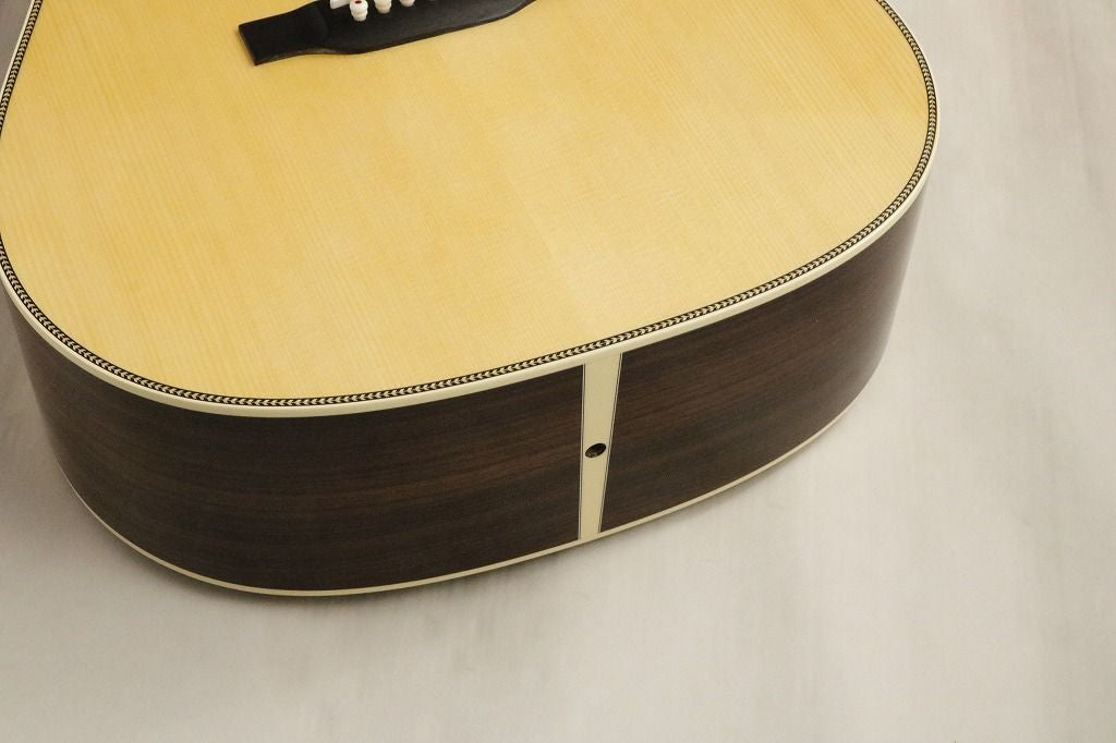 Martin HD-28 Refreshed (Pre-owned) 2025 new specs