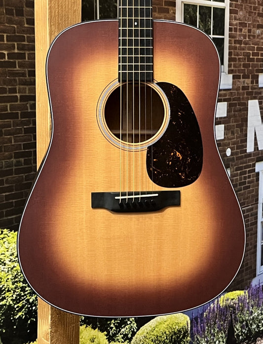 Martin D-18 satin Amberburst (Pre-owned) 2024 Brand New