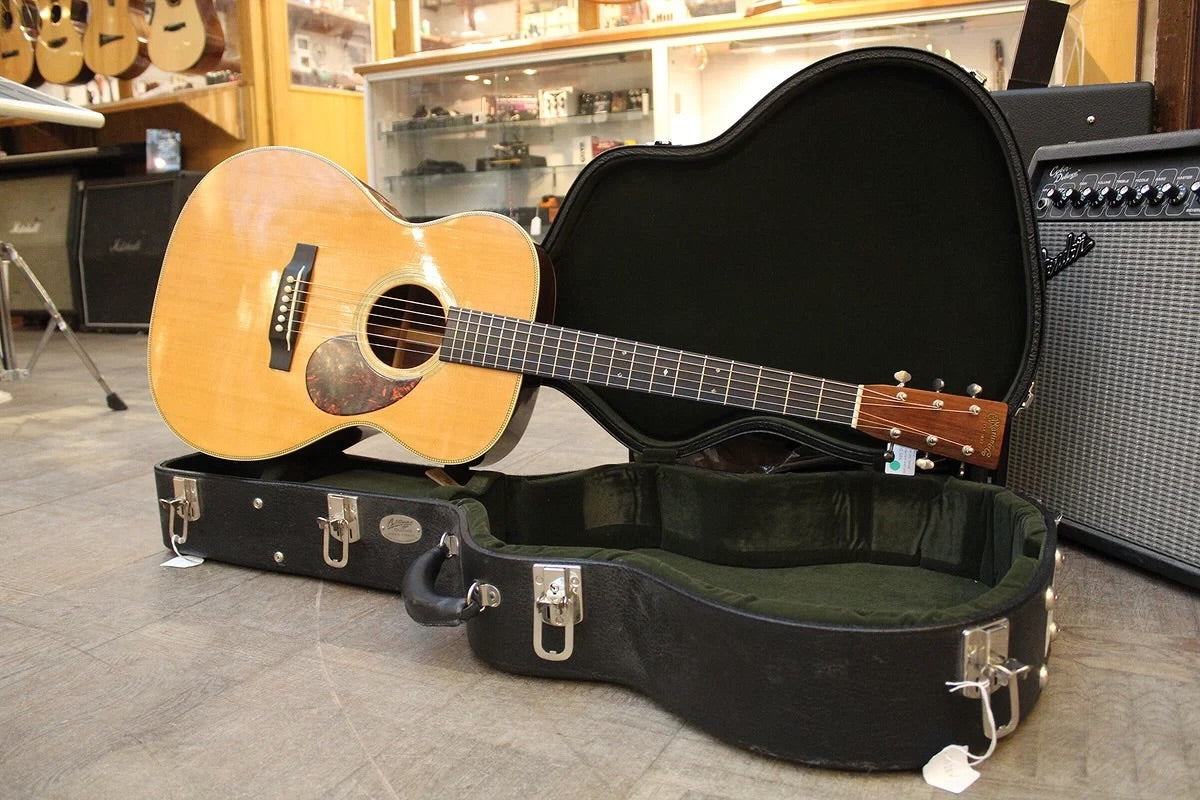 Martin OM-28V Vintage Series 2000 K&K pickup
