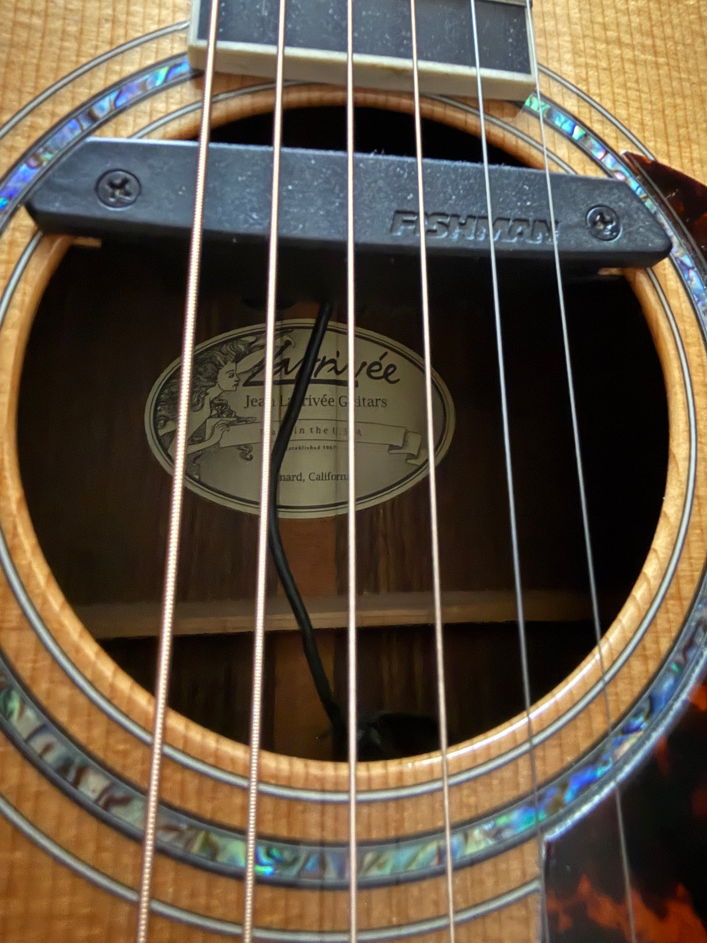 Larrivee L-09 (Pre-owned) 2014 Fishman