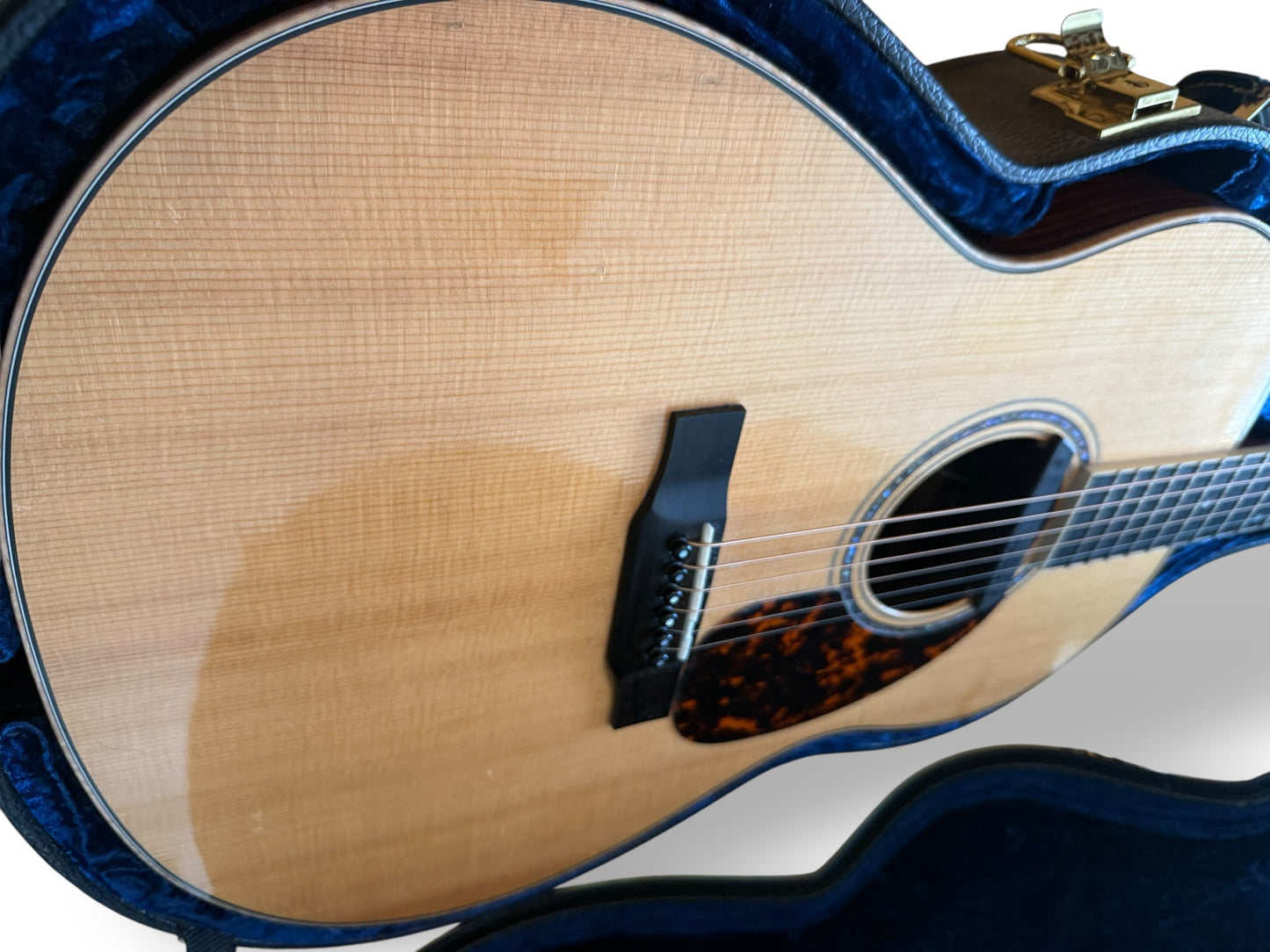 Larrivee L-09 (Pre-owned) 2014 Fishman