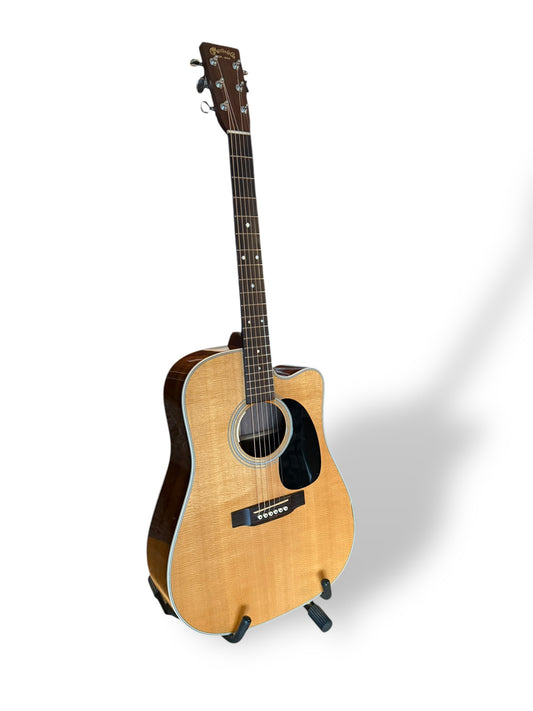 Martin DC28-E L.R Baggs Anthem (Pre-owned) 2007